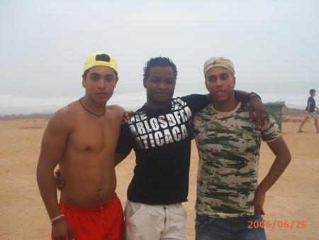 moi et simoooooooooooooo et adil